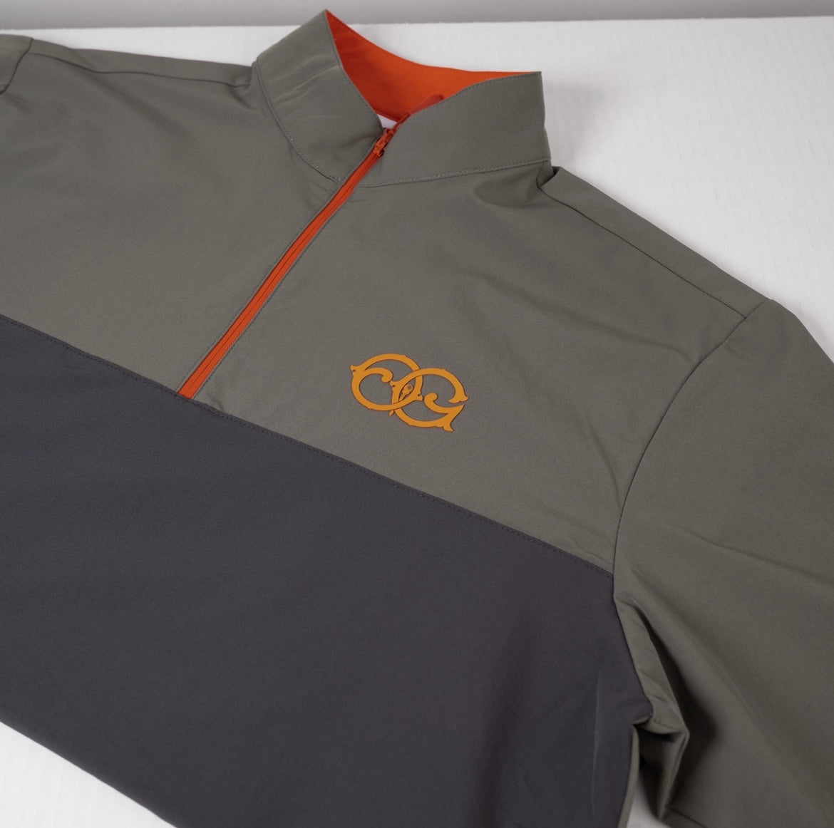 Oakbury Q-Zip Windshirt Slate Blaze Colorway